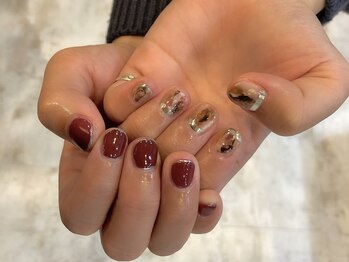 ララバイ 立川北口店(LULLABY)/アシンメトリーネイル