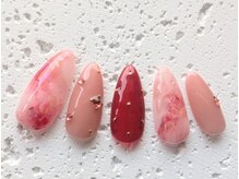 ジュネル/いちごミルクネイル