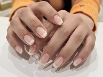 ガレリア エレガンテ 栄店(GALLARIA Elegante)/フレンチでウエディングネイル★