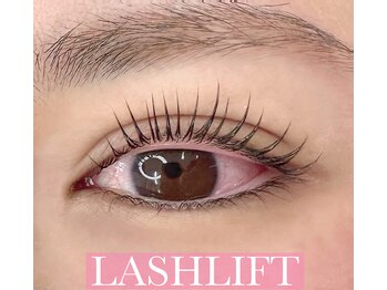 プリモアイラッシュ(Primo Eyelash)/ラッシュリフト/まつげパーマ