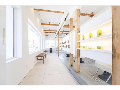 リリ 千歳店(LiLi)の写真