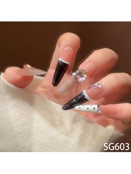 AI Nail BOX/クール系ロングネイル