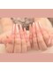 エシンネイルアート 池袋(Eshin nailart)の写真/短い爪や割れやすい爪など自爪に自信がなくてもOK!自然で美しい長さ出しで理想の指先を叶えます♪