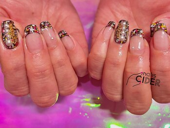 ネイルズサイダー(nails CIDER)/ツイード