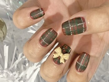 キャッツアイ東京 新宿店(Cat's eye TOKYO)/クリスマスチェックネイル