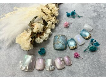 ネイル バズ(NAIL BUZZ)/フット選べるゴージャスアート