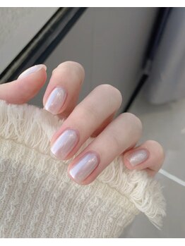 ラフィーネ(RAFFINE)/ミラーネイル