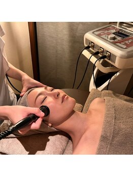 ラボラトリー バイ イー 麻布十番店(laboratory by E)/小顔リフトラフォス【麻布】