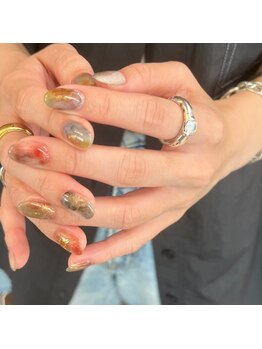 エミリア(EMILIA)/個性派ニュアンスデザイン