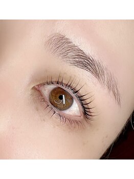 アール(R)/パーマアイブロウスタイリング