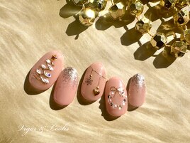 ガーリー　クリスマスネイル