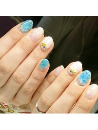 人魚の鱗　リゾート　夏