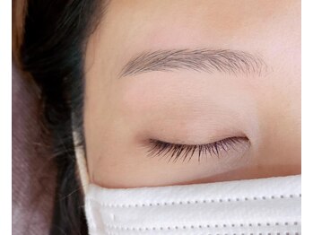 ビューステージ アイブロウサロン 金山/ナチュラル眉