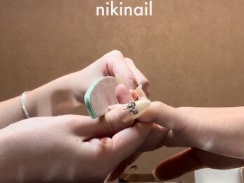 ニキネイル(niki nail)の写真/お子様の習いごとや育児家事の隙間時間に指先を美しく…♪スピードとモチに自信があります◎￥4900～
