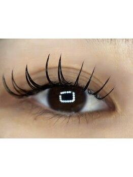 ナチュラル上品な目元にしたい