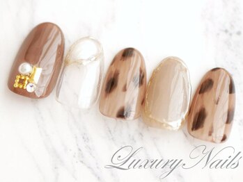 ラグジュアリーネイルズ タカダノババ(Luxury Nails Takadanobaba)/透明感*Autumn柄ネイル
