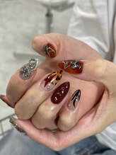 ウズ(UZU)/秋ネイル