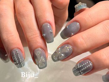 ビジュアンダー(Biju_)/クロムネイル