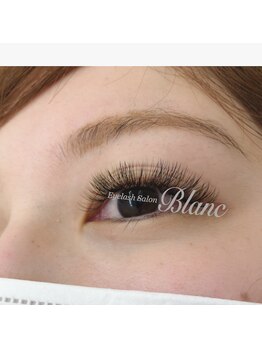 アイラッシュサロン ブラン イオン上越店(Eyelash Salon Blanc)/【4D】ボリューミー