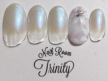 ネイルルーム トリニティ(Nail Room Trinity)/150種類以上選べるアート付
