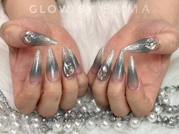 ロングネイルズ エマ(LongNails-Emma)/チークネイルチップゴージャス