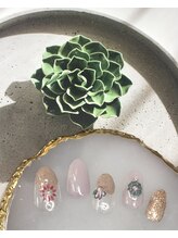 ネイルバズ(Nail BUZZ)/初回ソフトジェルオフ込6800円