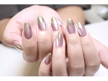 ディーエムジーネイル(DMG nail)/マグ×ミラーパウダーグラデ