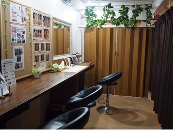 エステサロン ココ(CoCo)/カウンセリング&メイクスペース