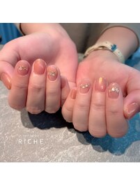 オーロラオレンジのシェルネイル