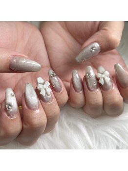 イルネイル バイ ルアナ(001..Nail by Luana.)/マグネットネイルでキラキラに♪