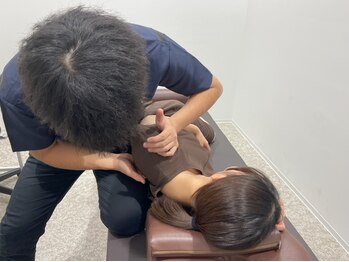 トータルボディケア ジョイナステラス3二俣川店(TOTAL BODY CARE)の写真/すぐに改善したい辛いお悩みに◎"電気×本格整体"の施術でデスクワーク・PC作業による首・肩こりを徹底改善