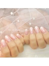 リッシュ トロワ(RICHE trois)/うるじゅわ白グラデネイル