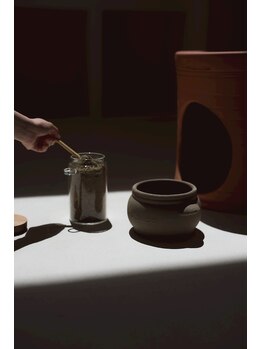 ナナラ(Nanala)/黄土よもぎ蒸し