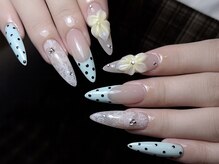 シー ネイル(SHE Nail)の雰囲気（夏デザイン）
