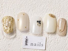 ホワイトゴールドニュアンス