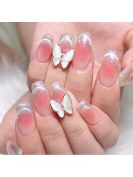 リフュージュ 隠れ家/蝶々チークネイル