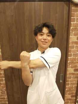 寝屋川駅前整骨院/肩のストレッチ