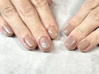 エヌドットプラスネイル(N.plus NaiL)/オフィスネイル