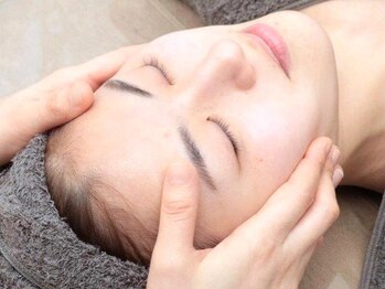 エステティック モンルーチェ(Esthetique monluce)の写真/【WINBACK】最新機器導入店！しっかりわかる肌変化！＜小顔/リフトアップ/艶肌/トーンアップ＞