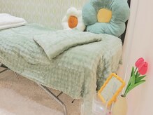 アース 青森浜田店(HAIR&MAKE EARTH)