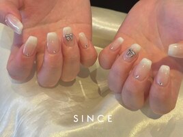 白グラデーション(菜奈加)