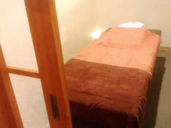 癒し屋 行橋駅前店の写真/【夜22時まで営業】アロマが香る完全個室の空間で心まで癒される!行橋駅から徒歩5分の好立地で通いやすさ◎