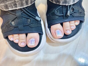 リタ ハマセン(LiTA. hamasen)の写真/朝9時OPEN☆完全個室でリラックス。フットネイル6000円～のお得感♪