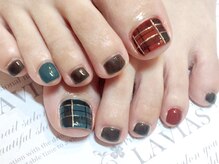 プロフェッショナル ネイルサロン ラヴィアス(LAVIAS)/【フット】ワンカラ＋アート２本