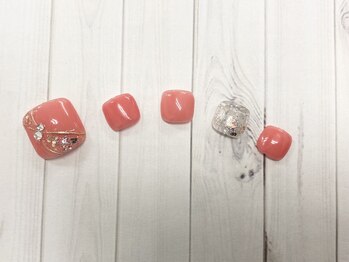 ティーエヌ イトーヨーカドー能見台店/フット定額5500円コース