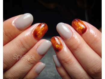 シュピーゲル/べっこうデザイン¥7370