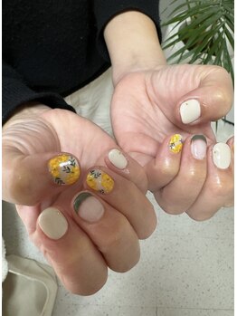 フラワーズネイル(flowers nail)/ミモザネイル