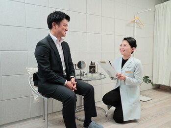 オウセ(OWSE)の写真/【メンズメニューも豊富！】＜オムケア＞男性特有のお悩みも改善◎脱毛＆腸もみで身体の内も外もキレイに♪