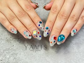 宝石ネイル