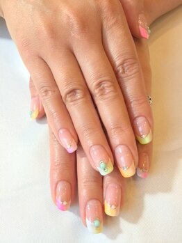 レインボー縦グラデフレンチ